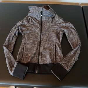 Lulu Lemon black marled jacket